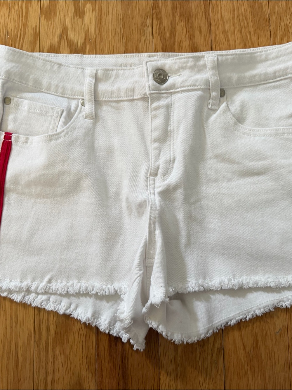 Blue Desire White Frayed Hem Women’s Denim Shorts with Red Side Trim size 15